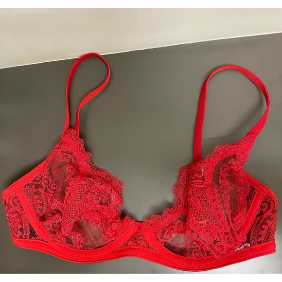 Red lace underwired La Perla bra - Picture 7 of 7
